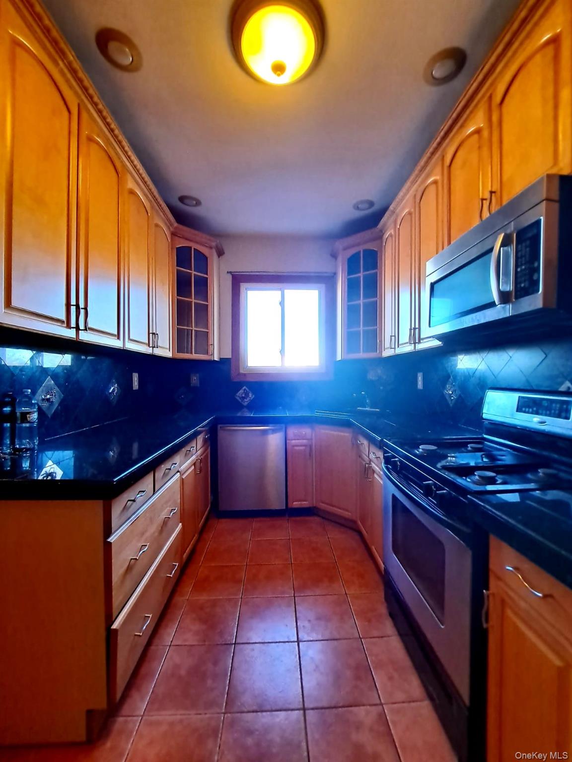 #7 photo, 9302 202nd Street, קווינס Hollis , NY 11423