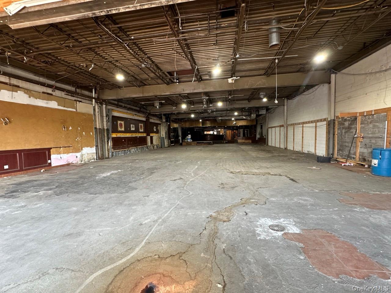 #1 photo, 2520 Park Avenue, Bronx , NY 10451