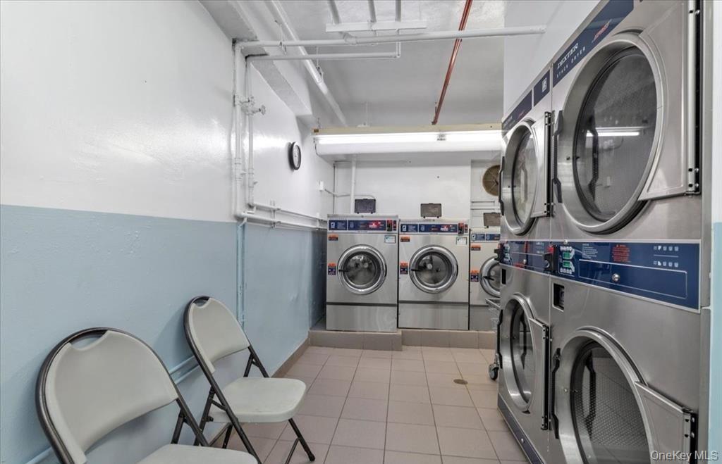 #19 photo, 209-10 41 Avenue, কুইন্‌স Bayside , NY 11361