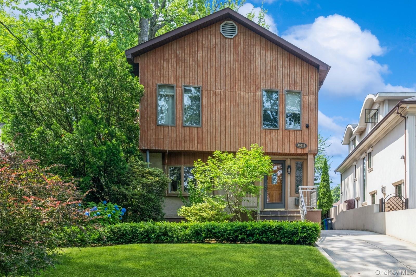 #1 photo, 19615 Como Avenue, クイーンズ区 Holliswood , NY 11423