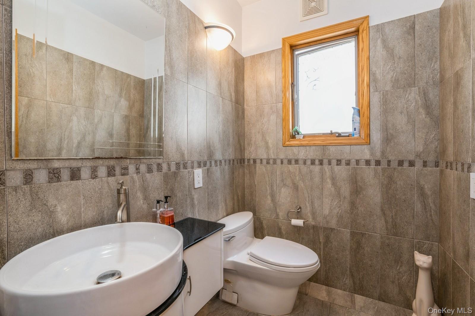 #15 photo, 19615 Como Avenue, クイーンズ区 Holliswood , NY 11423