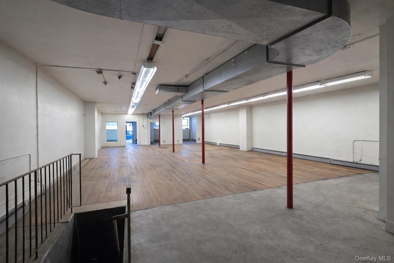 #3 photo, 131-16 101st Avenue, Richmond Hill S. , NY 11419