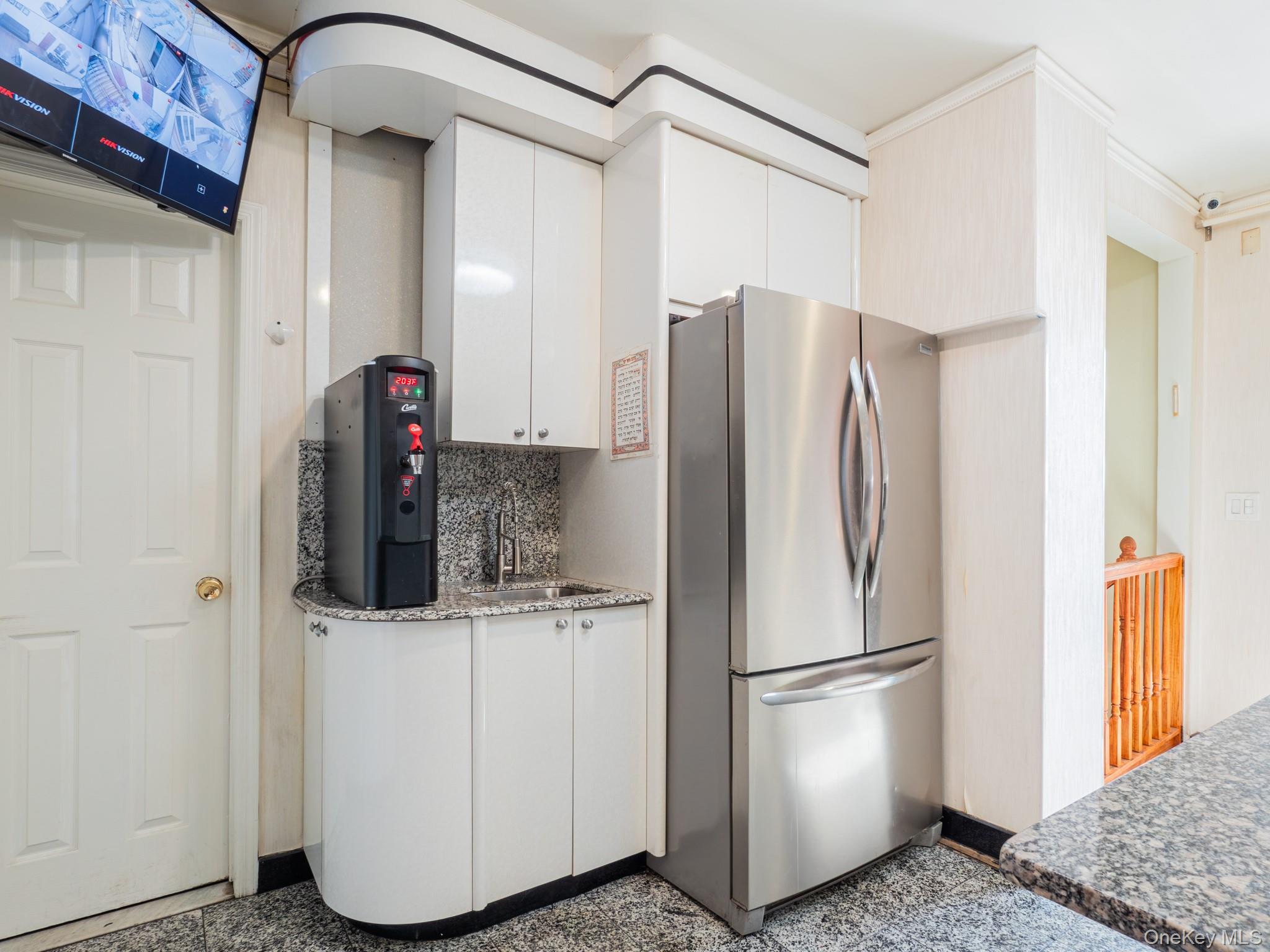 #16 photo, 720 Ditmas Avenue, Brooklyn , NY 11218