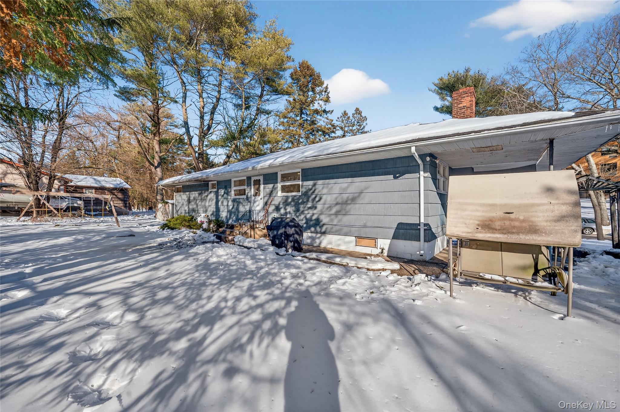 #15 photo, 50 Oakcrest Avenue, Middle Island , NY 11953