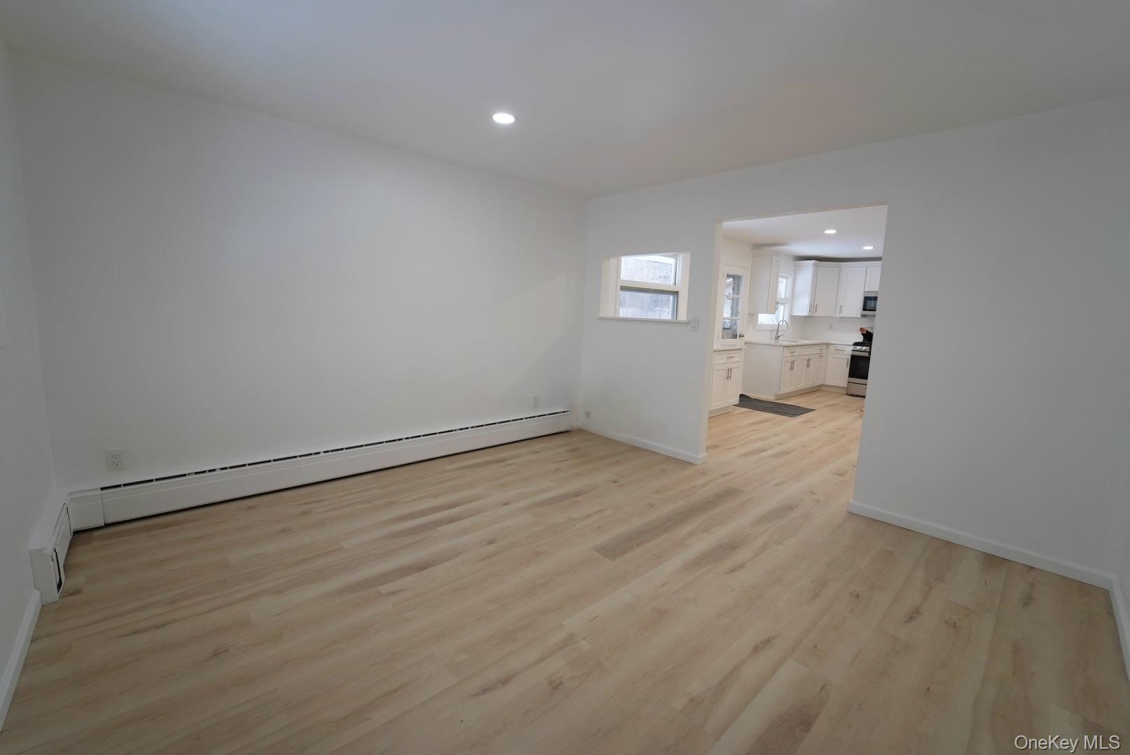 #6 photo, 50 Oakcrest Avenue, Middle Island , NY 11953