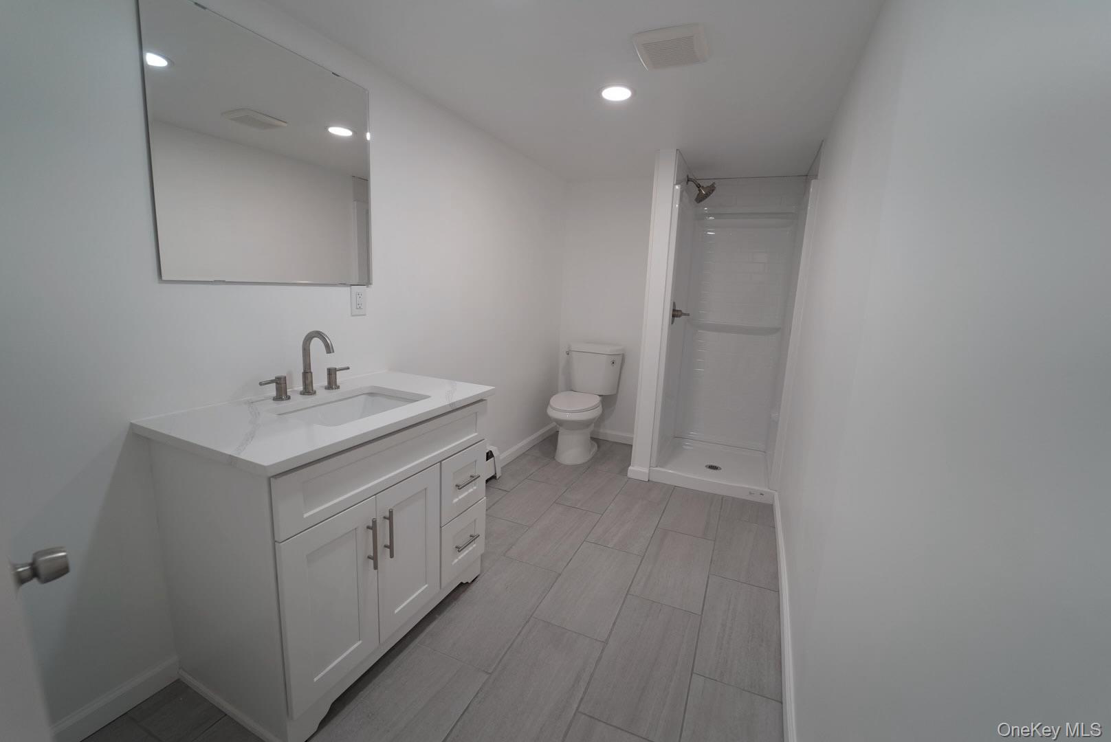 #7 photo, 50 Oakcrest Avenue, Middle Island , NY 11953