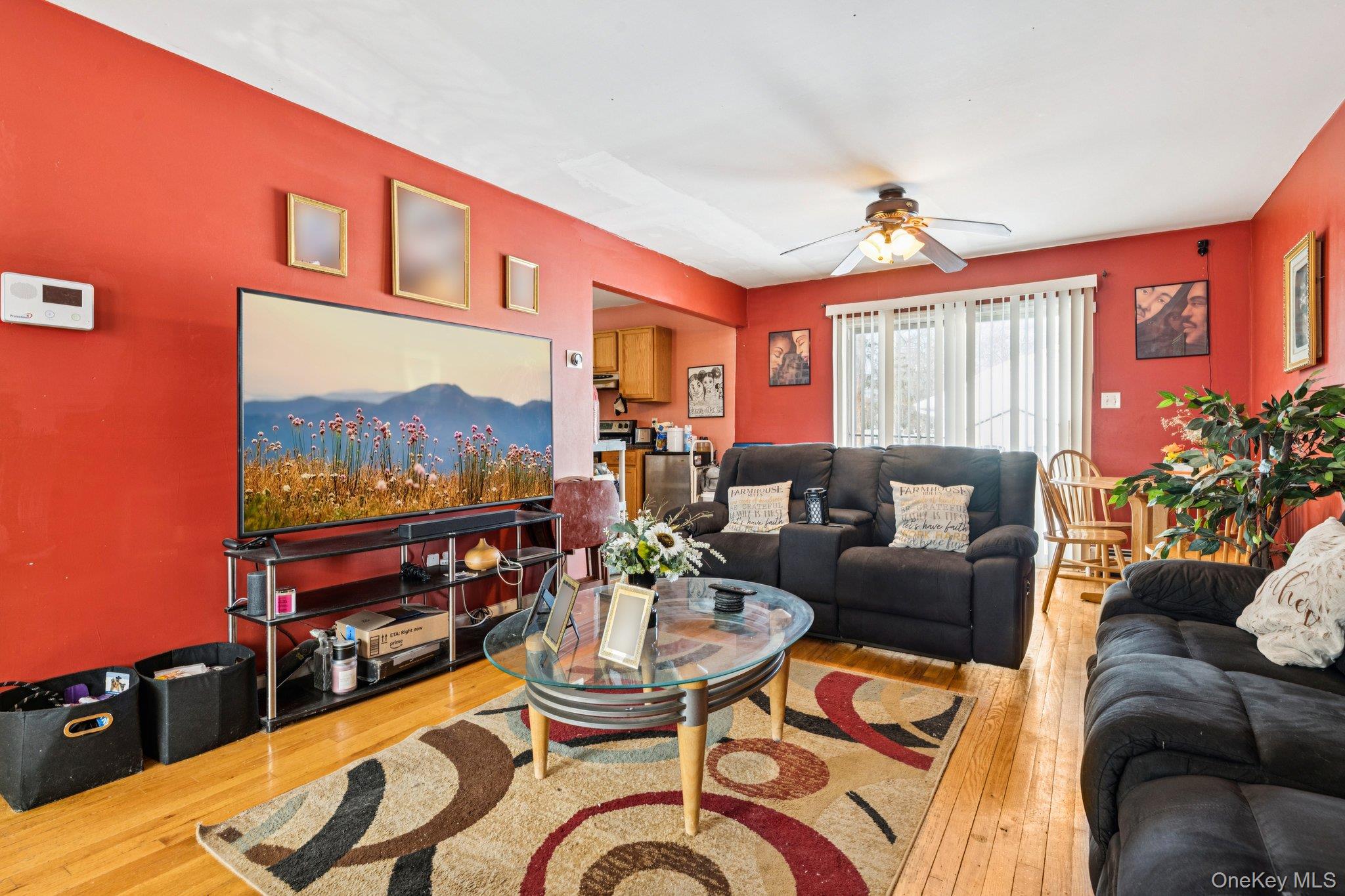 #5 photo, 71 Washington Avenue, Wheatley Heights , NY 11798