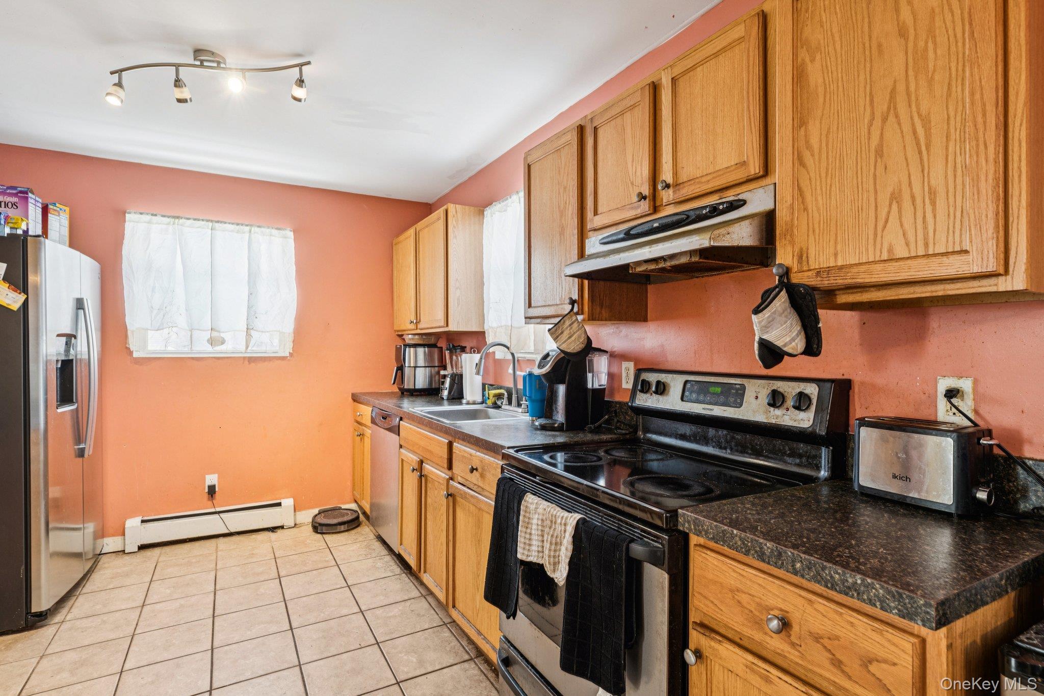 #7 photo, 71 Washington Avenue, Wheatley Heights , NY 11798