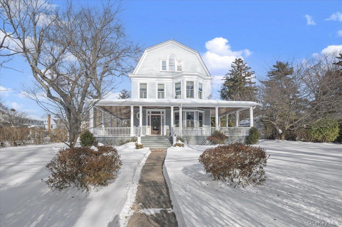 #2 photo, 102 Sea Cliff Avenue, Sea Cliff , NY 11579