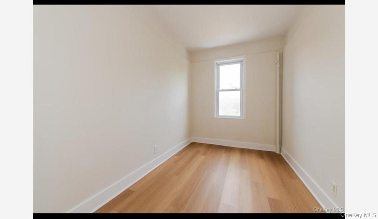 #2 photo, 959 Van Nest Avenue, Bronx , NY 10462