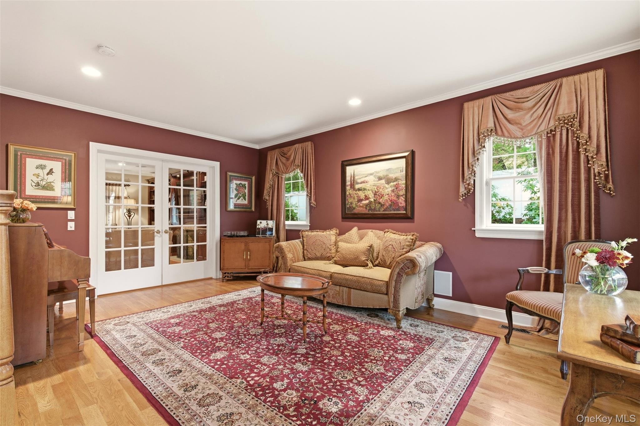 #12 photo, 36 Rose Court, Northport , NY 11768