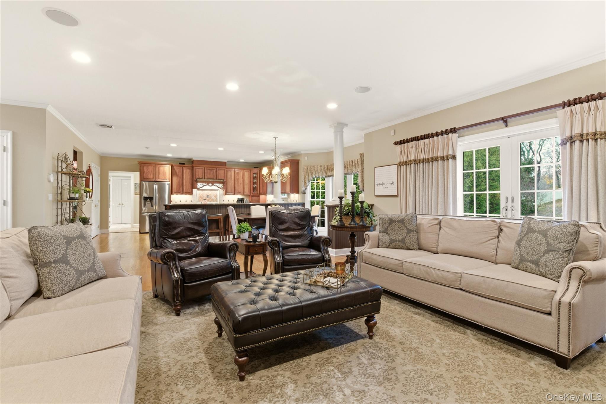 #16 photo, 36 Rose Court, Northport , NY 11768