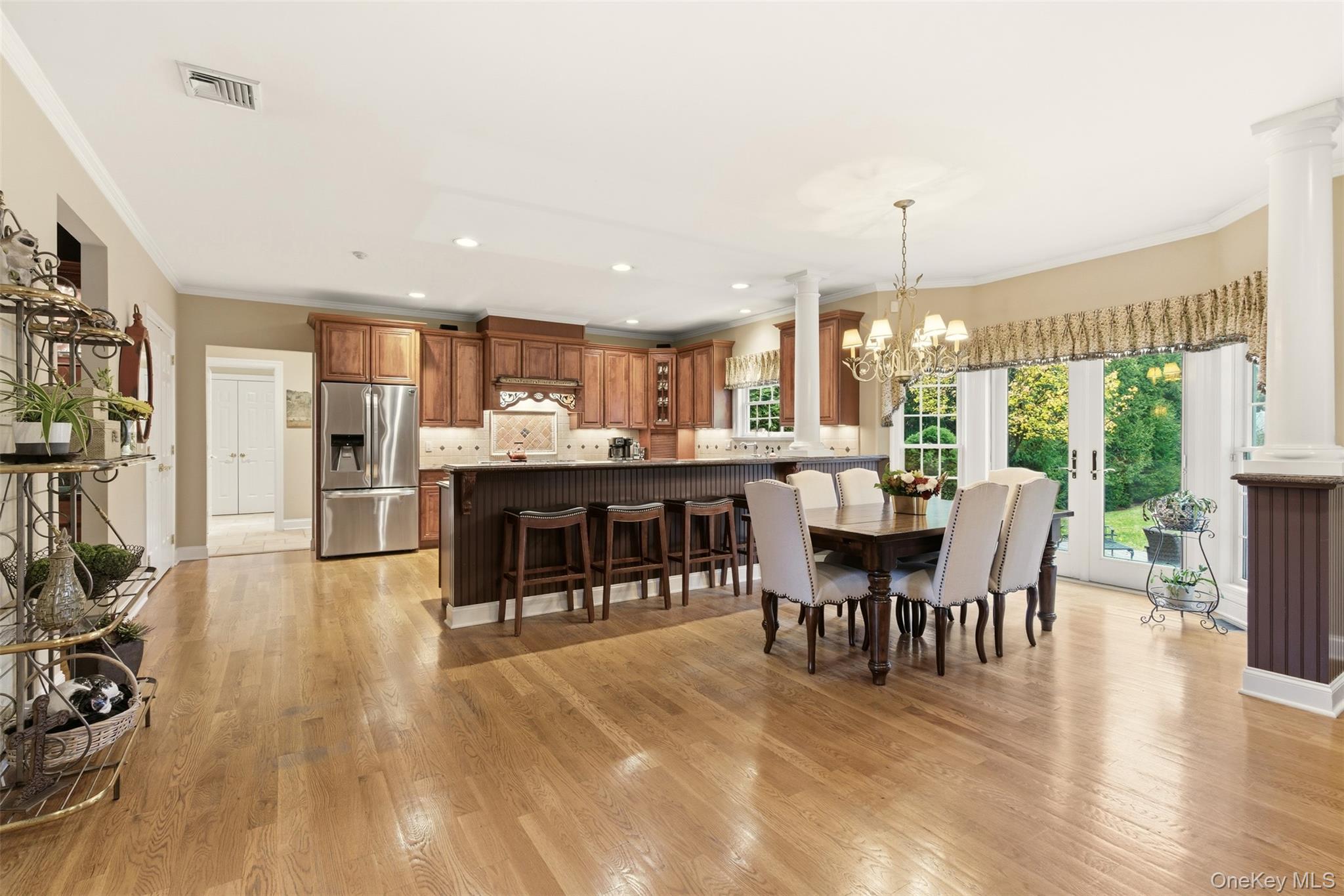 #18 photo, 36 Rose Court, Northport , NY 11768