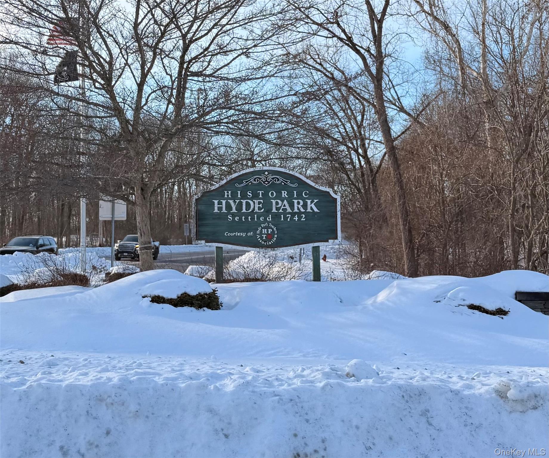 #8 photo, 11 White Birch Road, Hyde Park , NY 12538