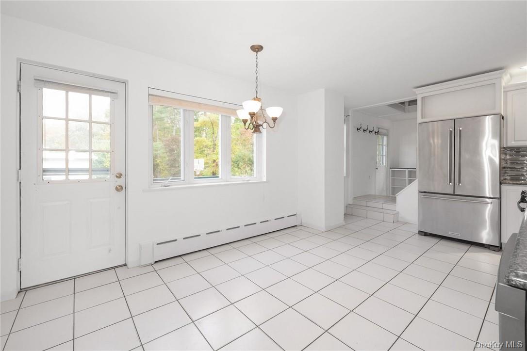 #7 photo, 28 School Street, Armonk , NY 10504