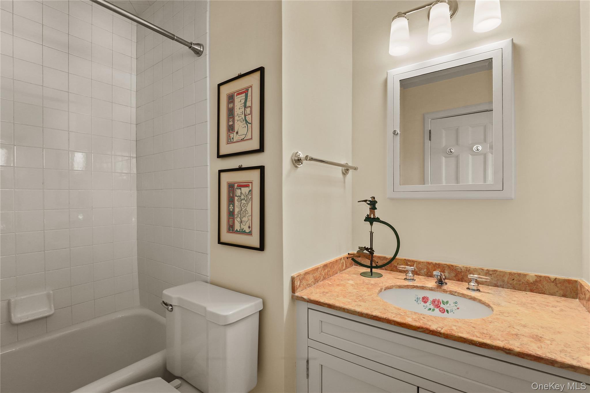 #20 photo, 6 Brooklands, Bronxville , NY 10708