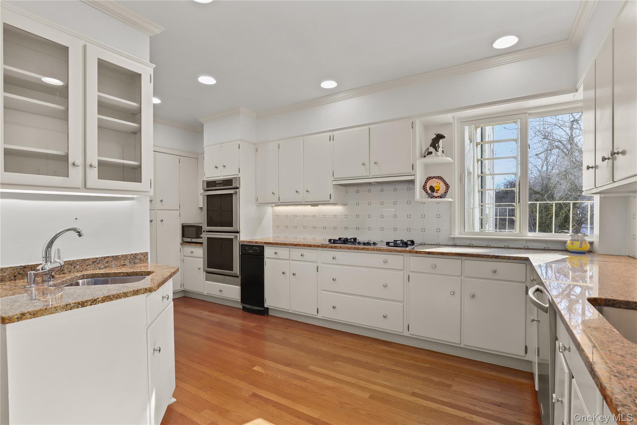 #9 photo, 6 Brooklands, Bronxville , NY 10708