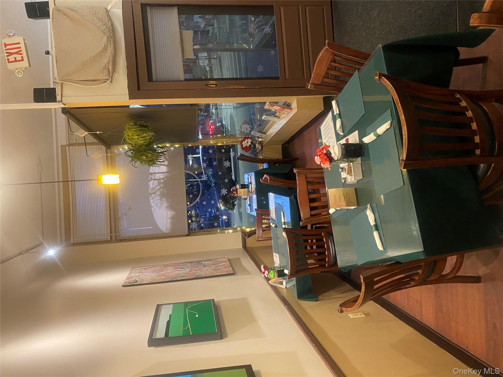 #13 photo, 472 Main, Beacon , NY 12508