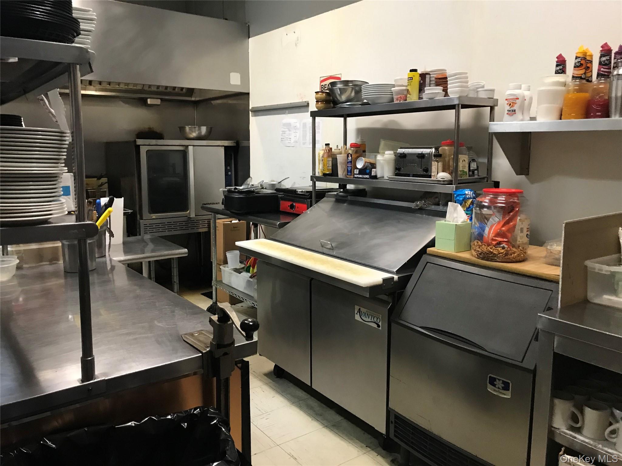 #15 photo, 472 Main, Beacon , NY 12508