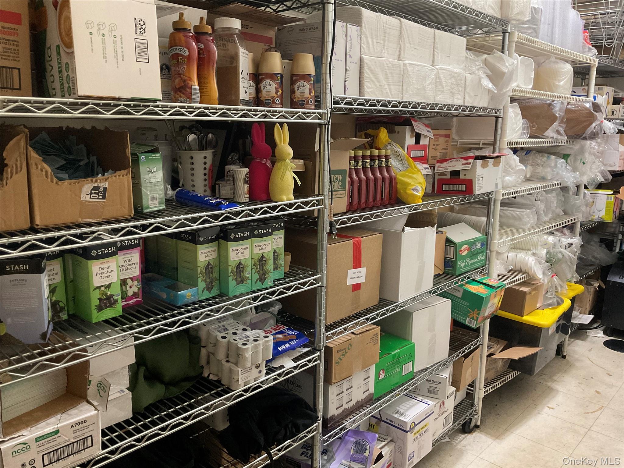 #17 photo, 472 Main, Beacon , NY 12508