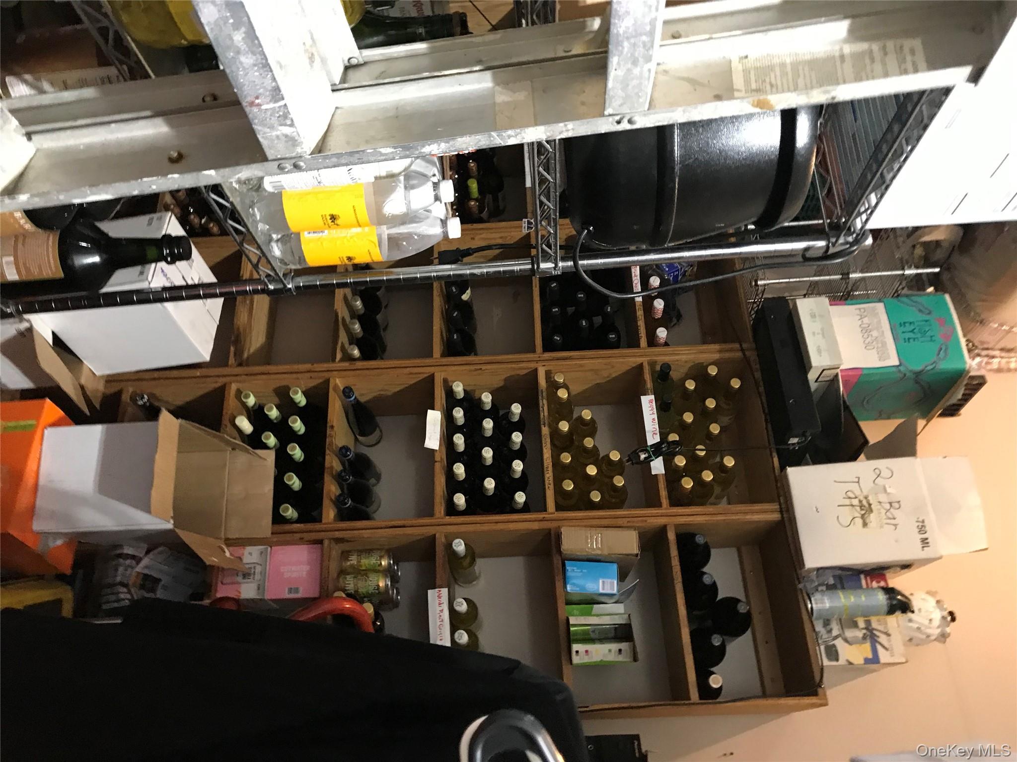 #18 photo, 472 Main, Beacon , NY 12508