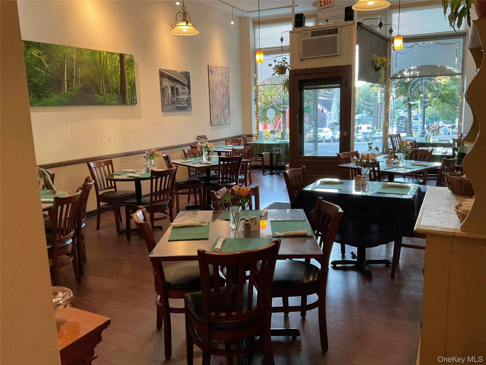 #5 photo, 472 Main, Beacon , NY 12508