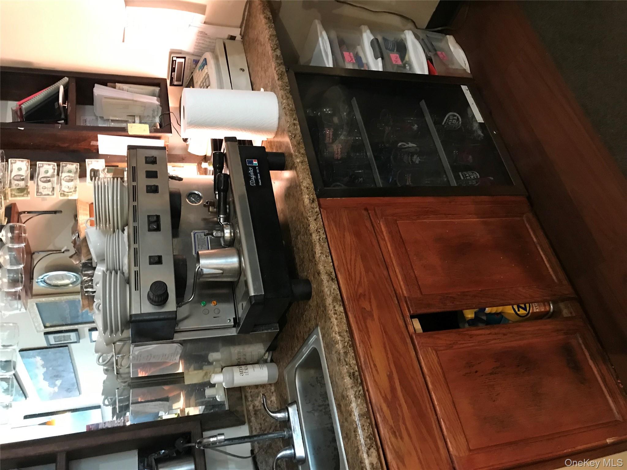 #6 photo, 472 Main, Beacon , NY 12508