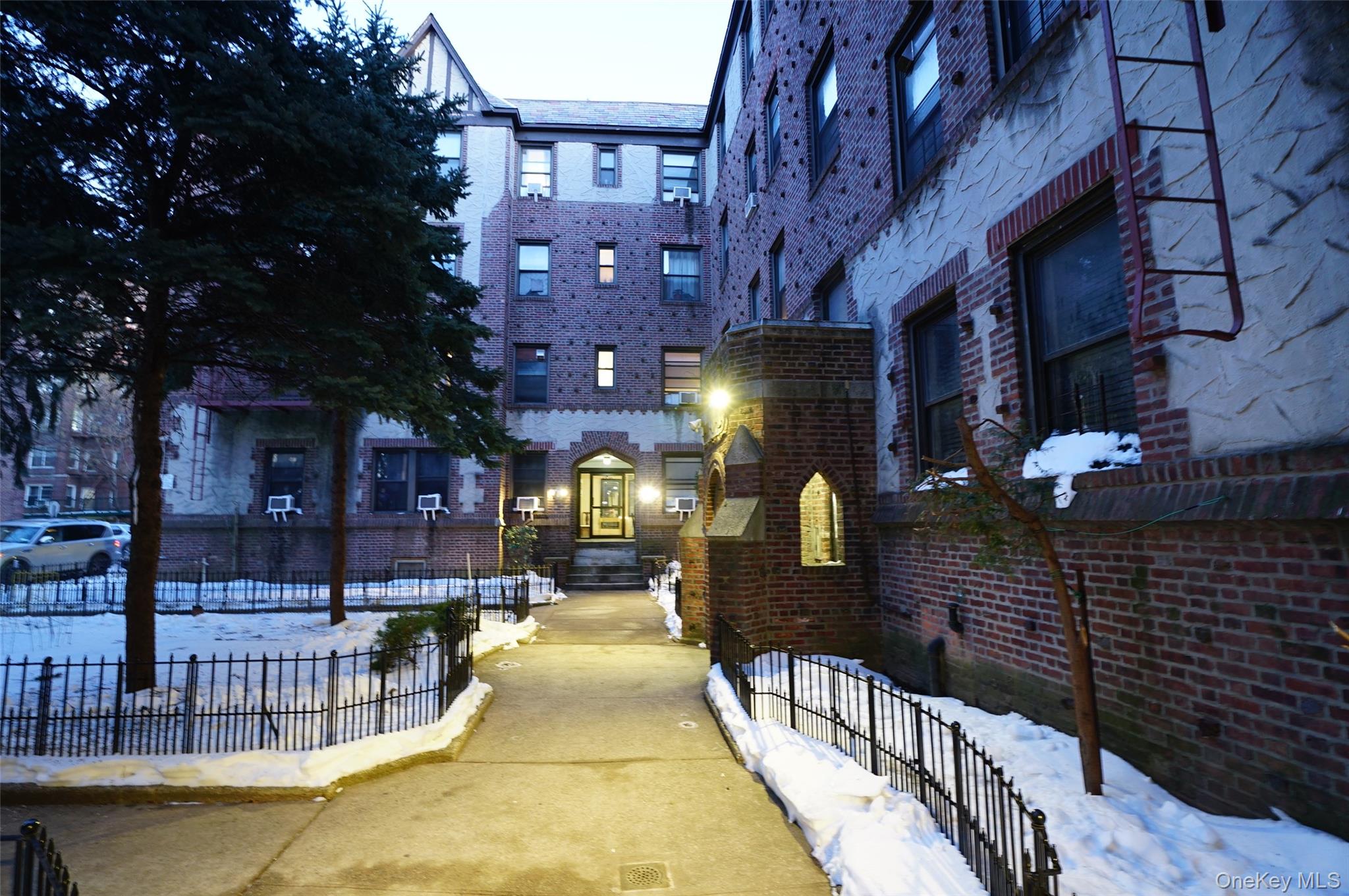 #1 photo, 61-40 Saunders Street, Rego Park , NY 11374