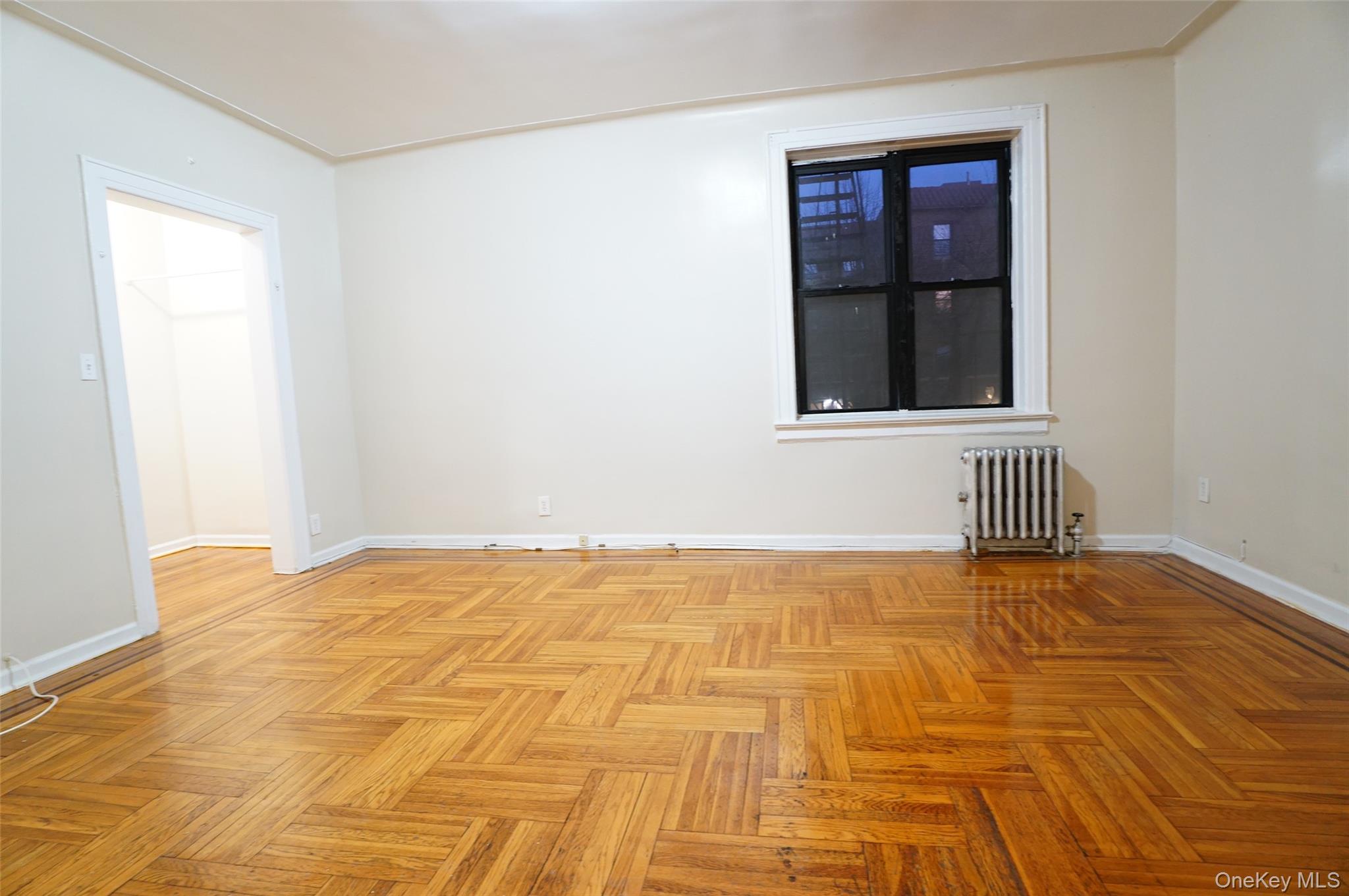 #5 photo, 61-40 Saunders Street, Rego Park , NY 11374