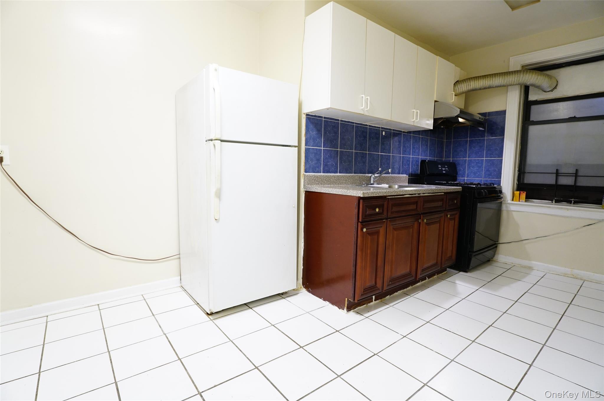 #8 photo, 61-40 Saunders Street, Rego Park , NY 11374