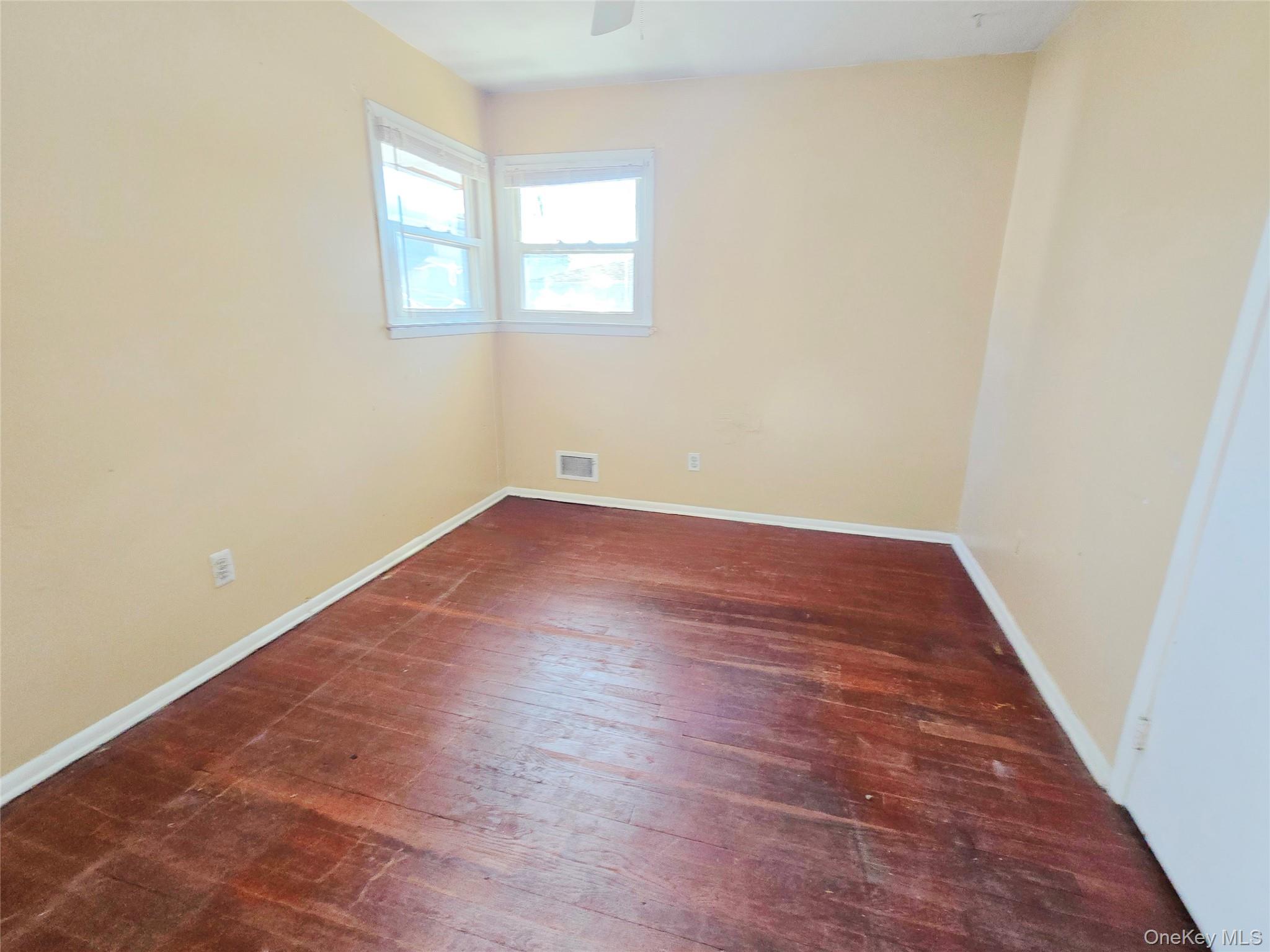 #18 photo, 86 Decatur Street, Roosevelt , NY 11575