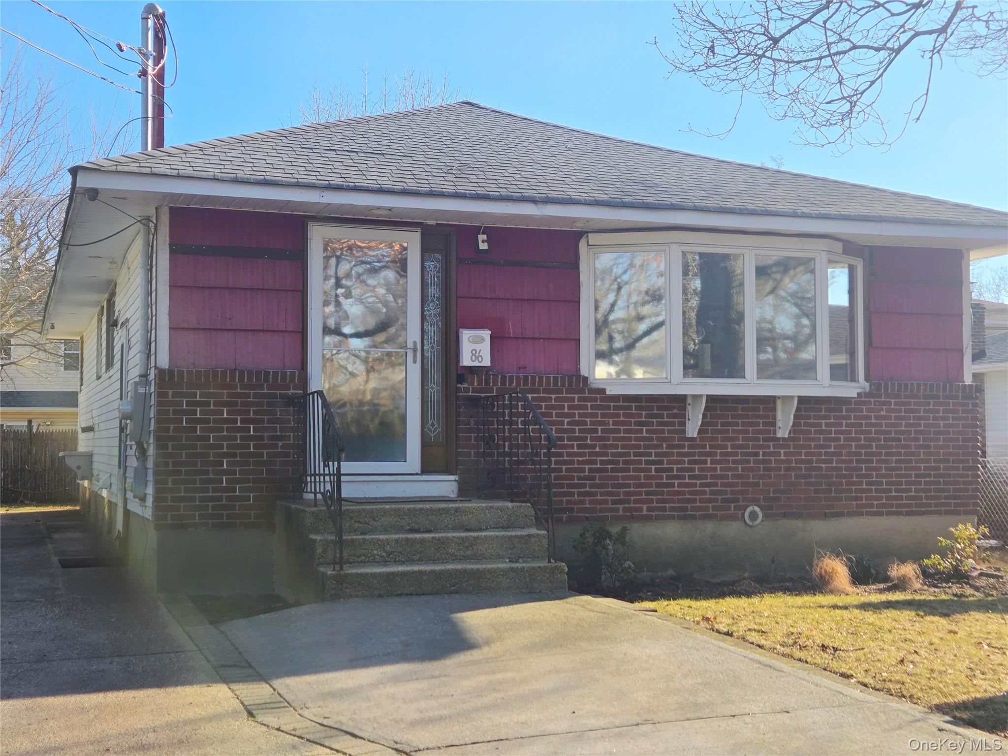 #3 photo, 86 Decatur Street, Roosevelt , NY 11575