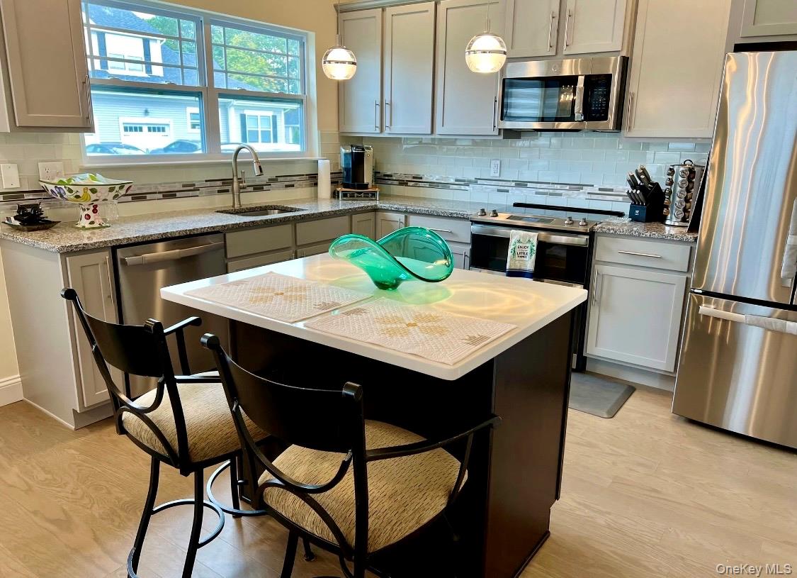 #12 photo, 37 Willow Circle, Coram , NY 11727