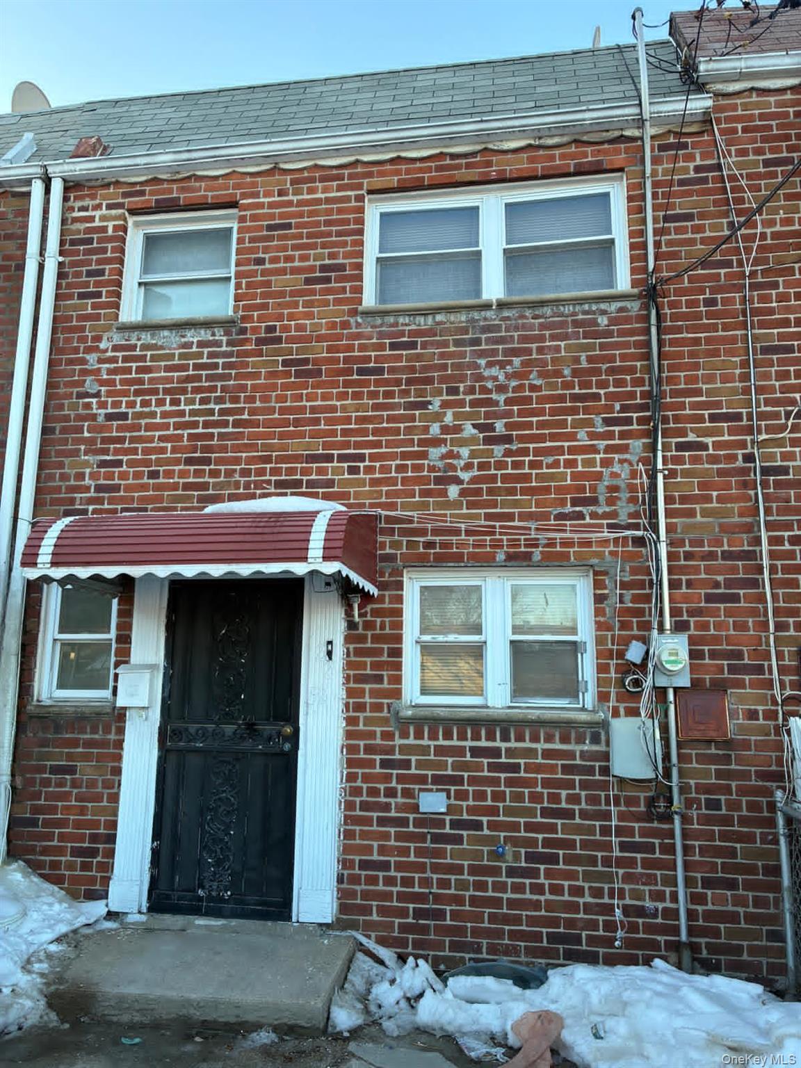 #1 photo, 122-52 Springfield Boulevard, Springfield Gardens , NY 11413