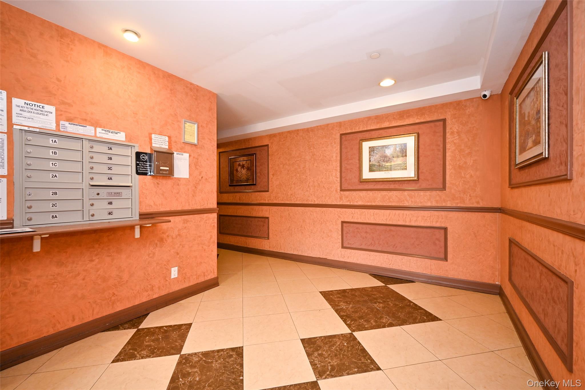 #18 photo, 108-27 63rd Avenue, কুইন্‌স Forest Hills , NY 11375