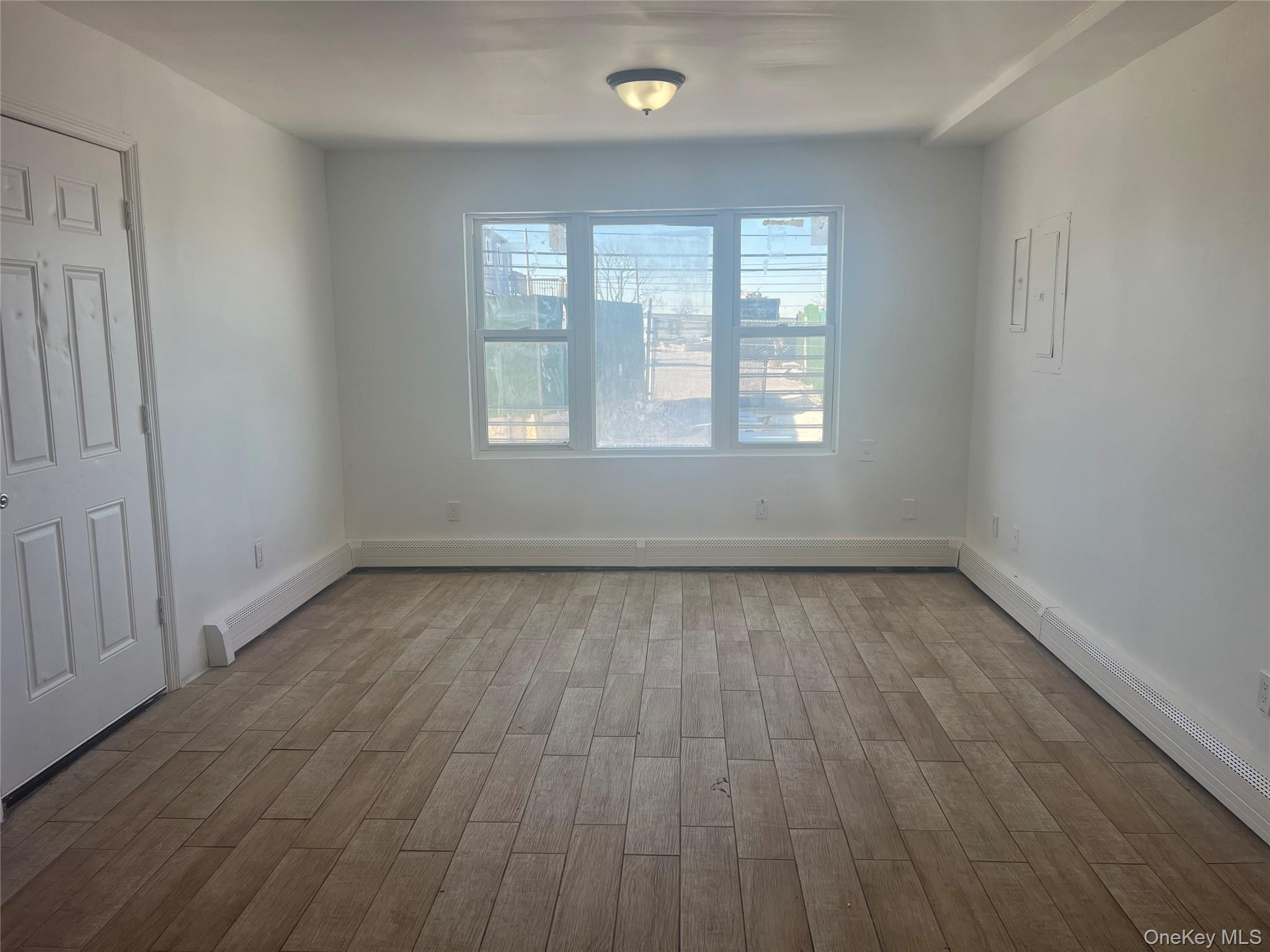 #6 photo, 340 Beach 84th Street, Rockaway Beach , NY 11693