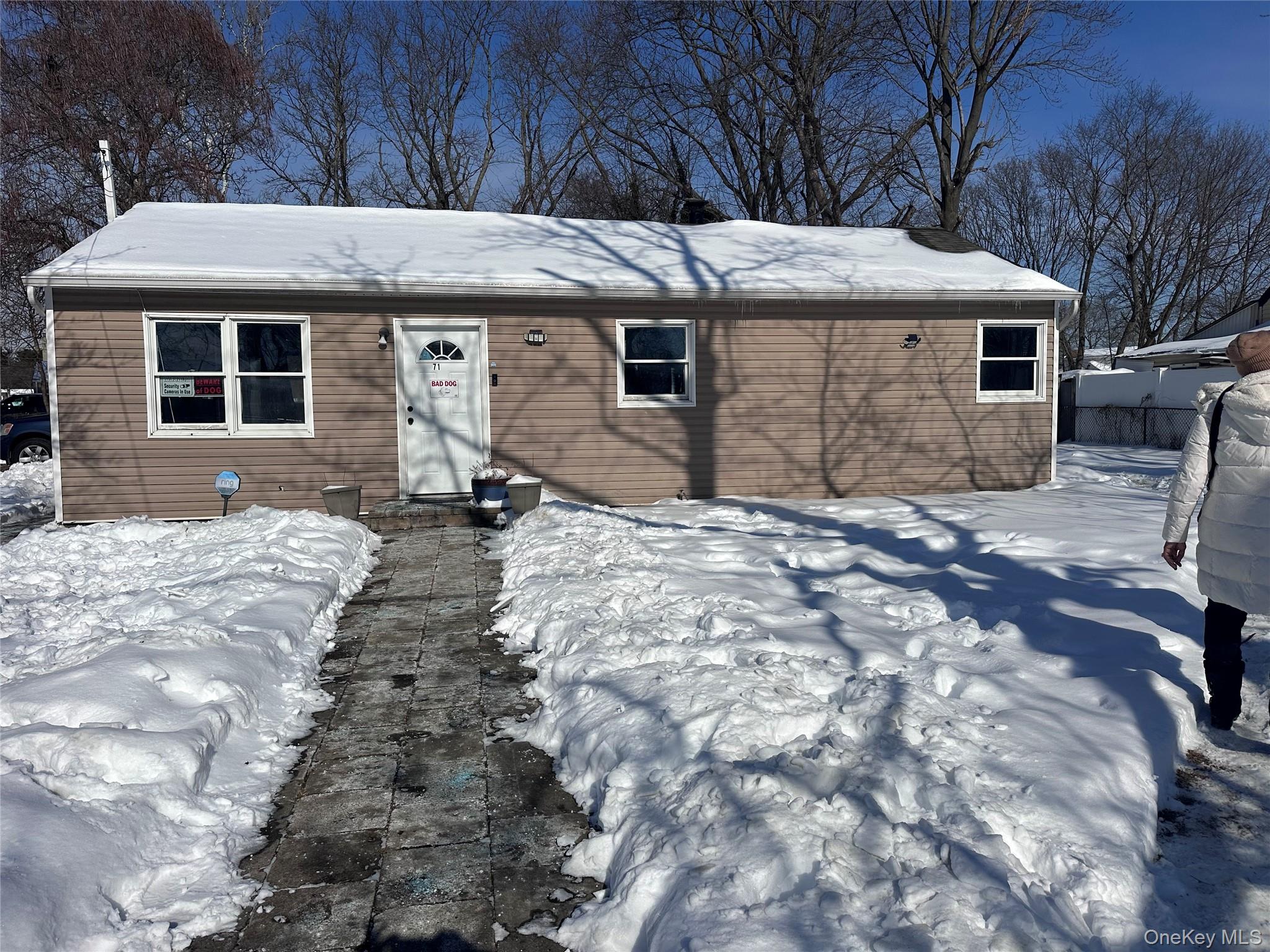 #20 photo, 71 Macarthur Avenue, Brentwood , NY 11717