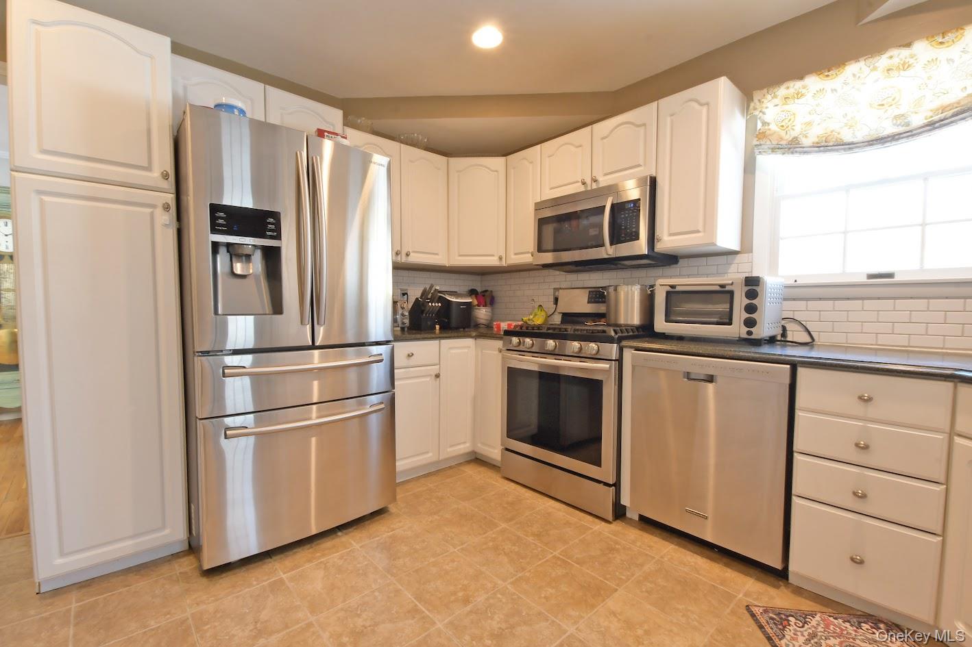 #2 photo, 131 Sterling Street, Port Jefferson Station , NY 11776