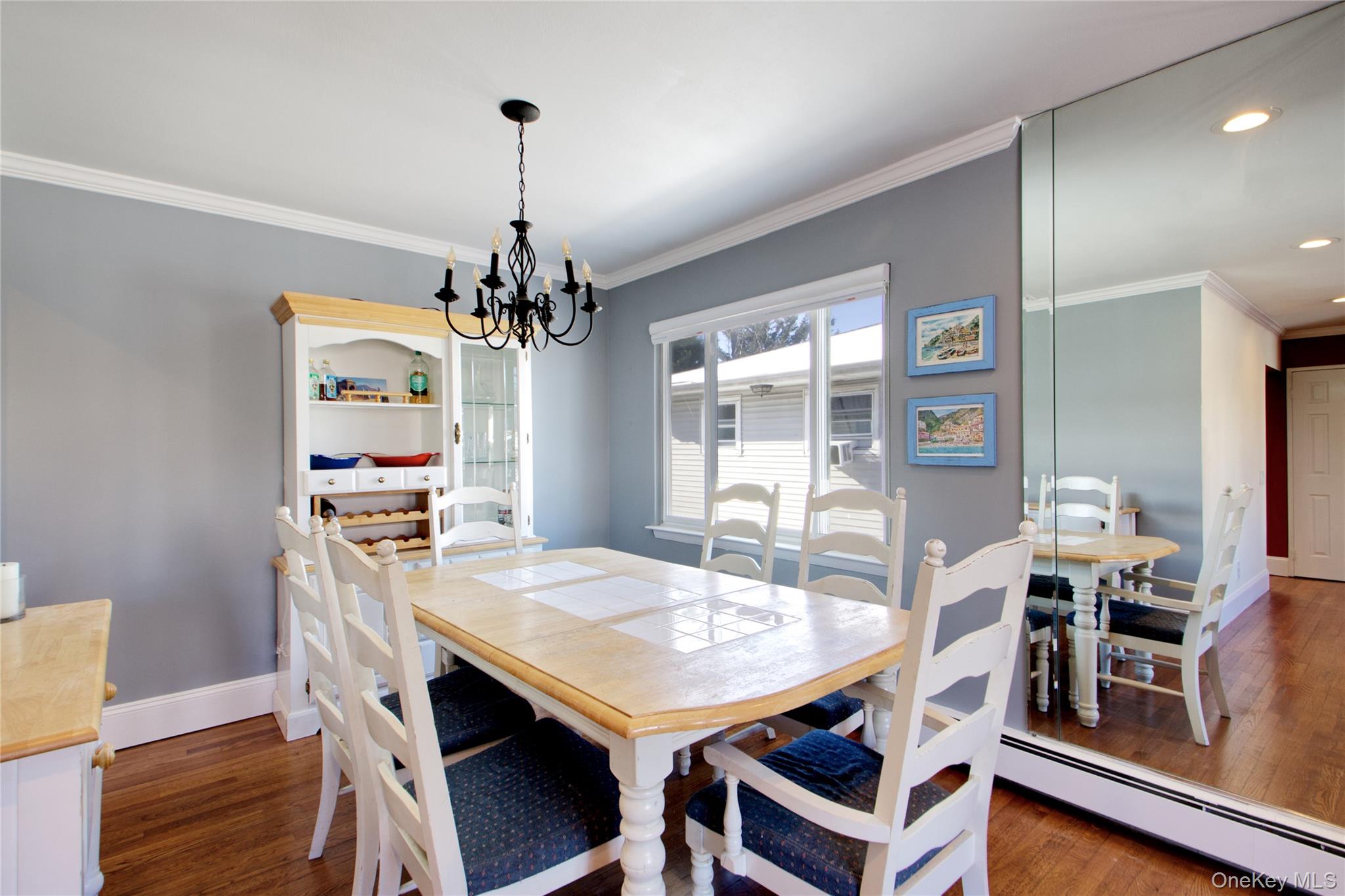 #6 photo, 192 Park Avenue, New Hyde Park , NY 11040