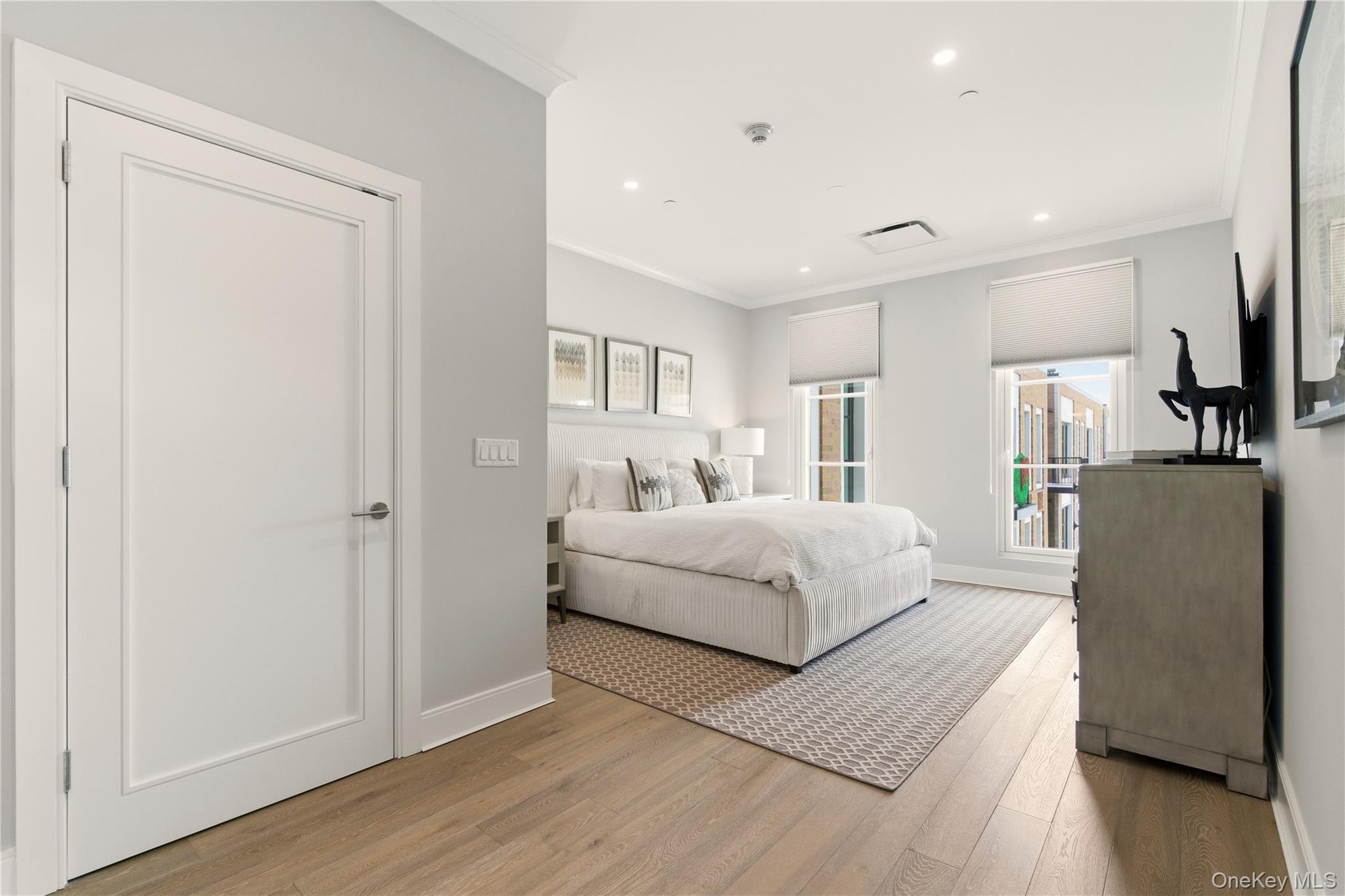 #19 photo, 100 Garvies Point Road, Glen Cove , NY 11542