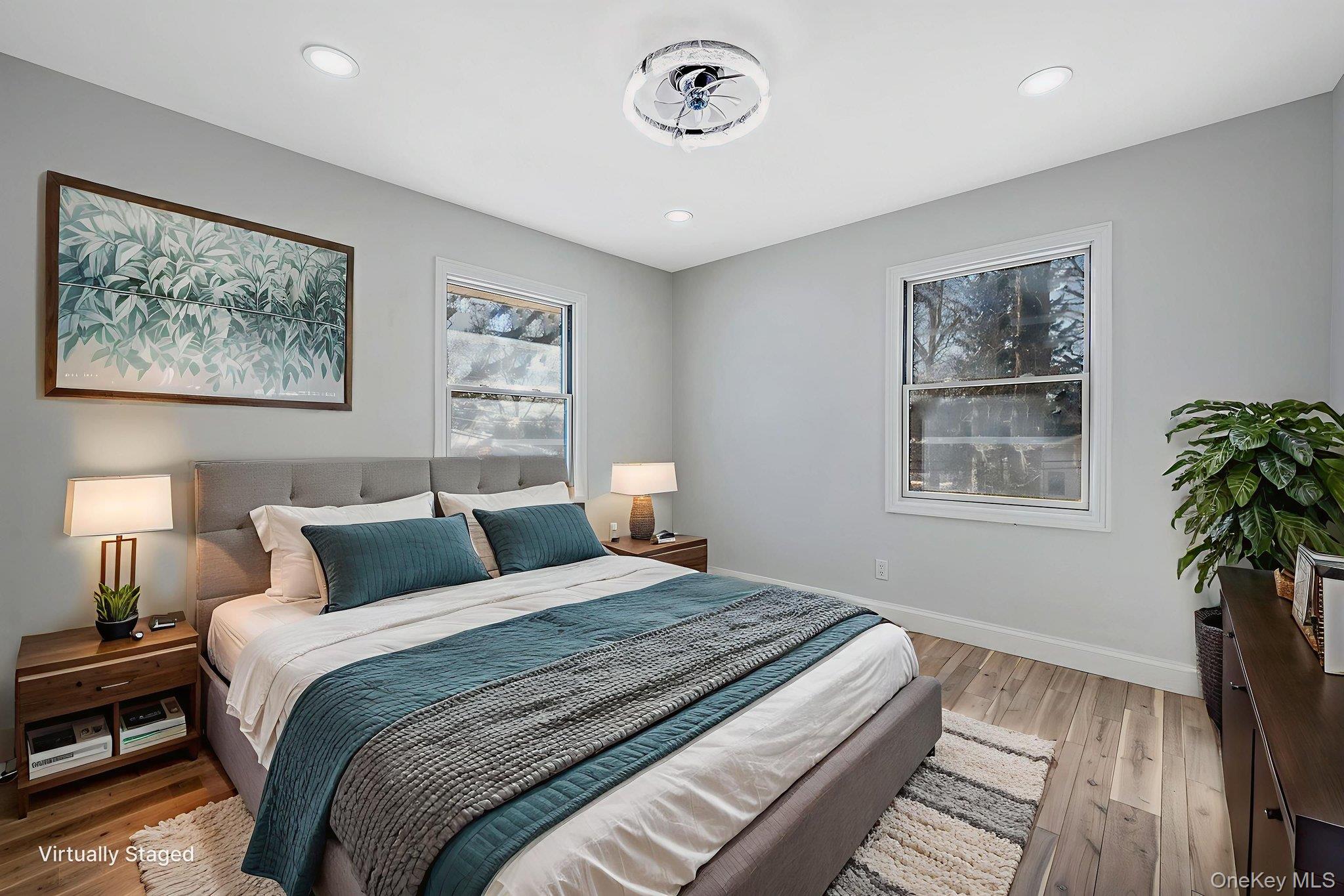 #14 photo, 39 E Lyons Street, Melville , NY 11747