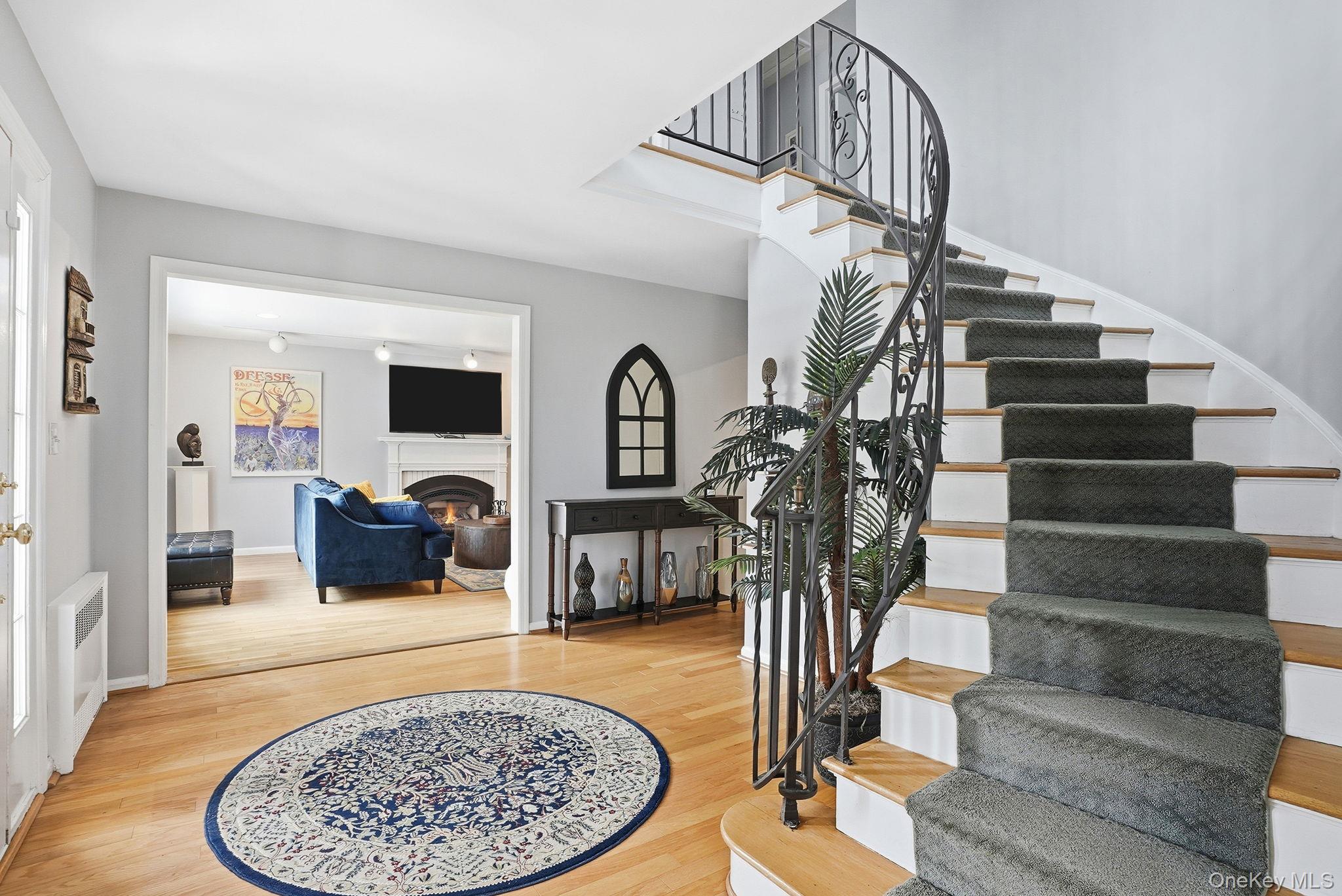 #2 photo, 15 Beech Hill Road, Scarsdale , NY 10583