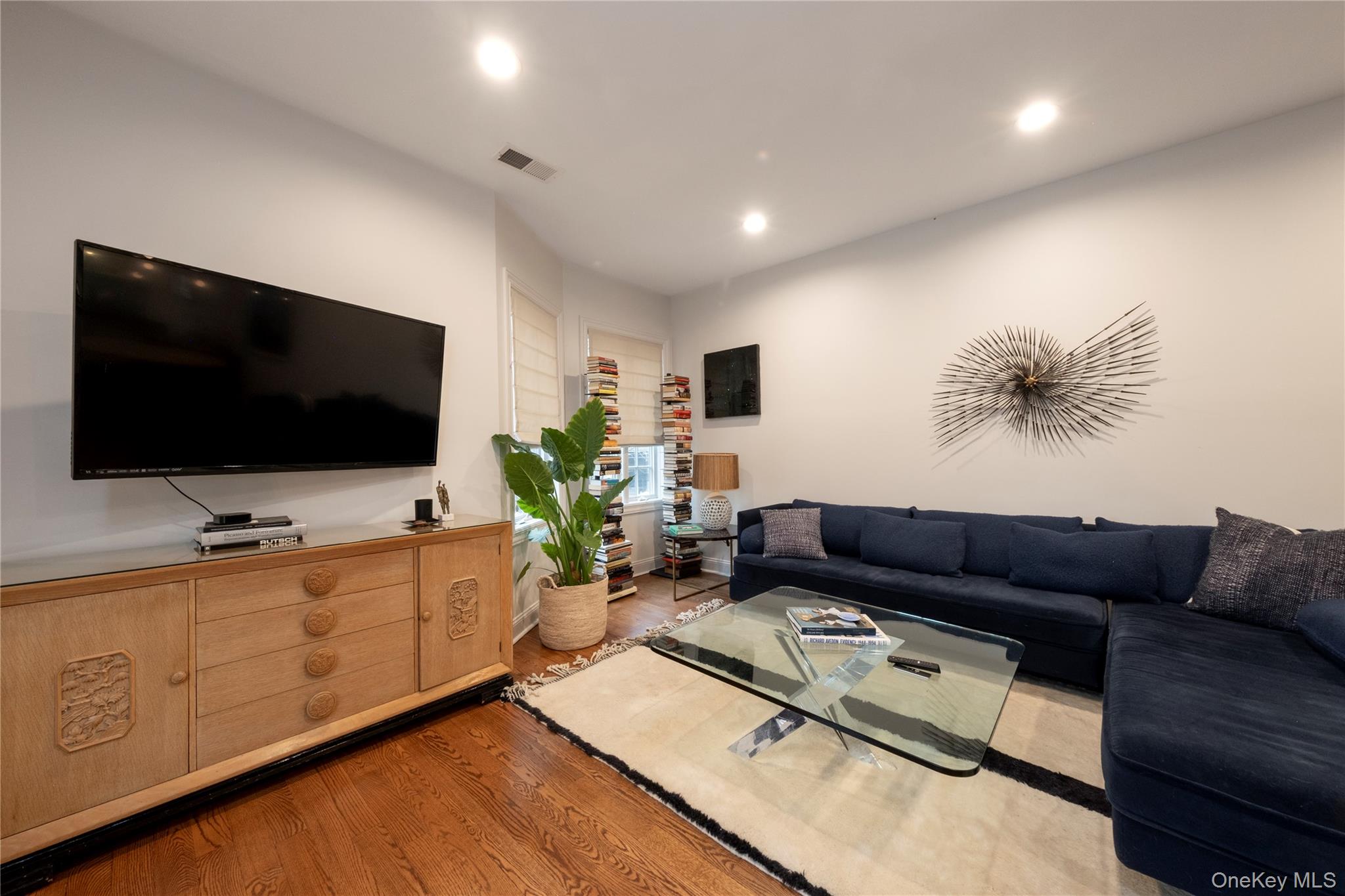 #14 photo, 39 1st Street, Pelham , NY 10803