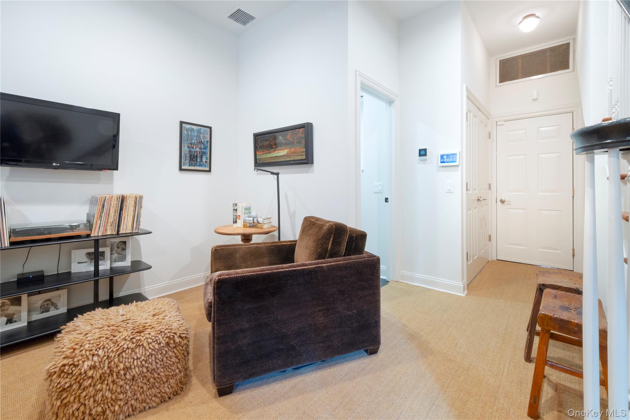 #16 photo, 39 1st Street, Pelham , NY 10803