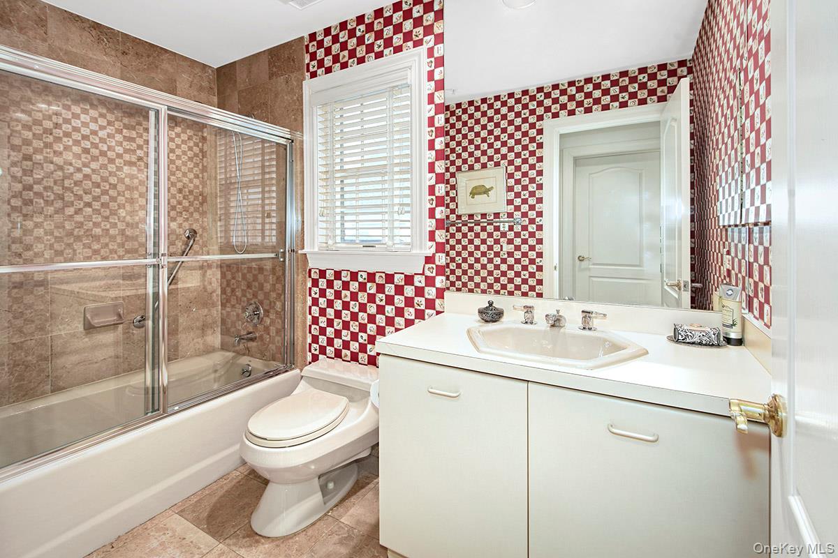 #19 photo, 5 Wyndham Close, White Plains , NY 10605