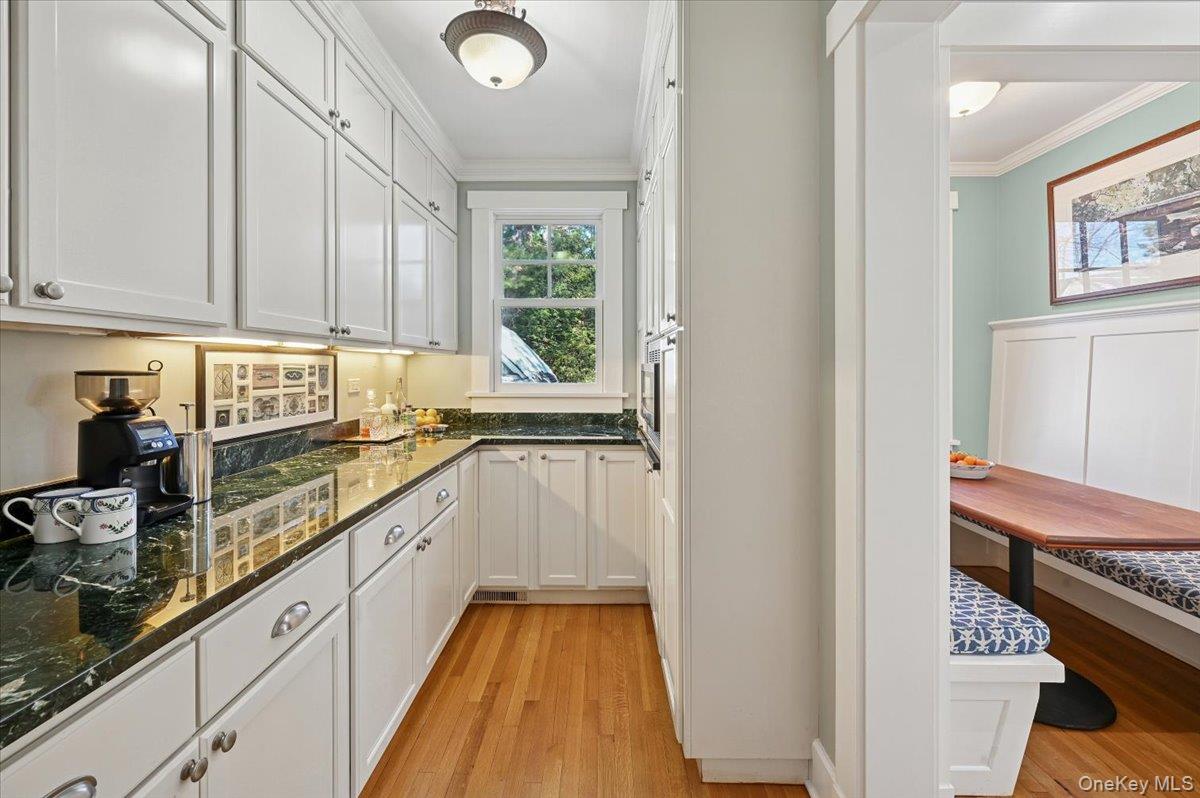 #14 photo, 31 Emerson Road, Larchmont , NY 10538