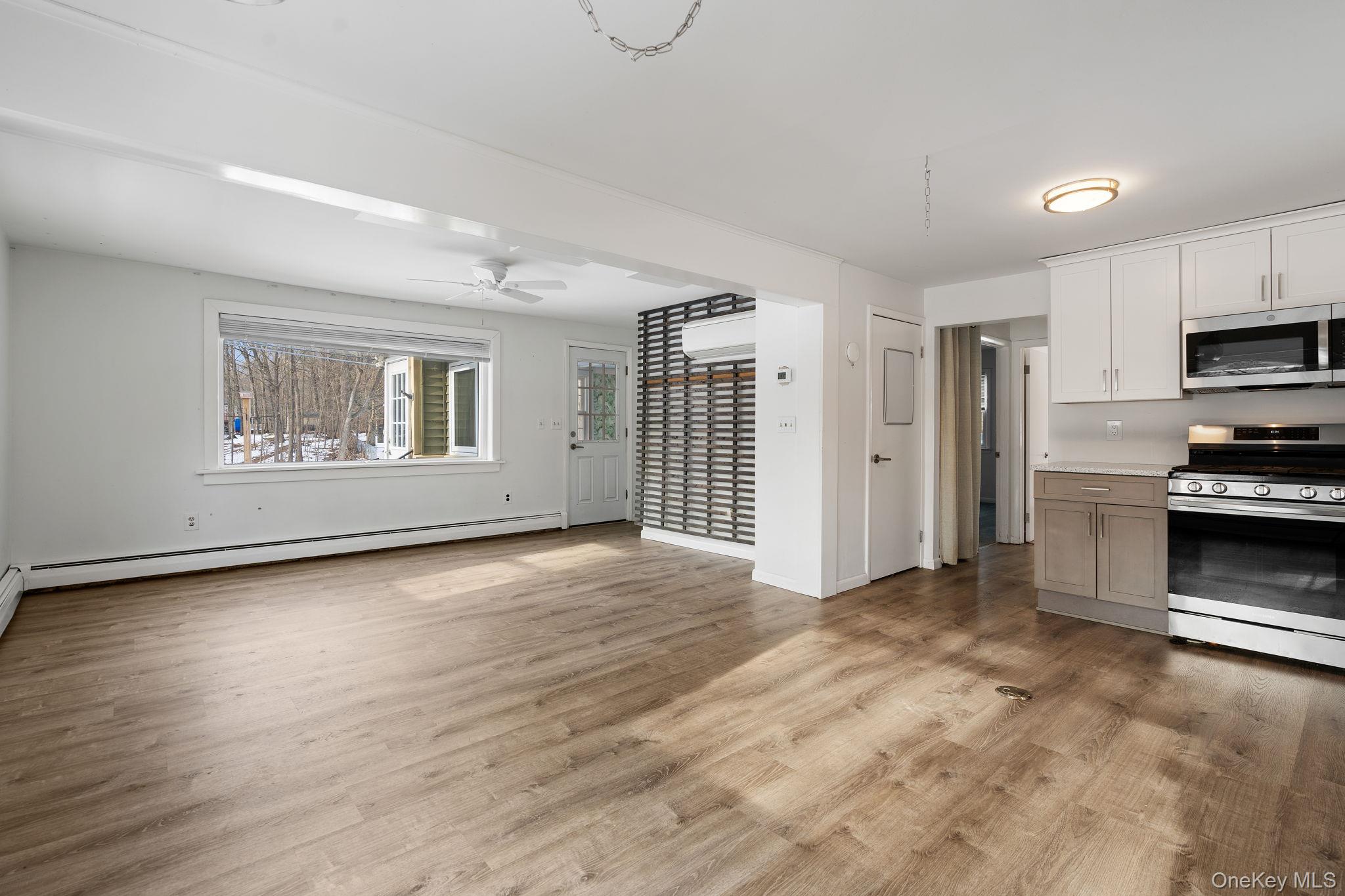 #4 photo, 476 Coldenham Road, Walden , NY 12586