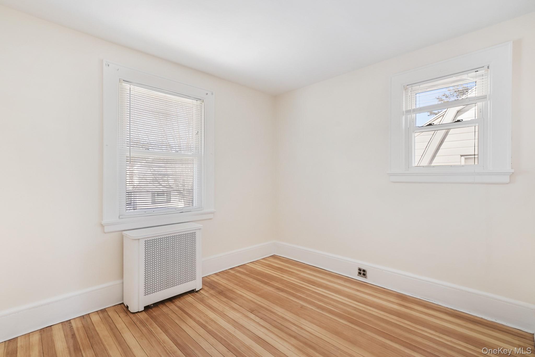 #15 photo, 137 Longview Avenue, White Plains , NY 10605