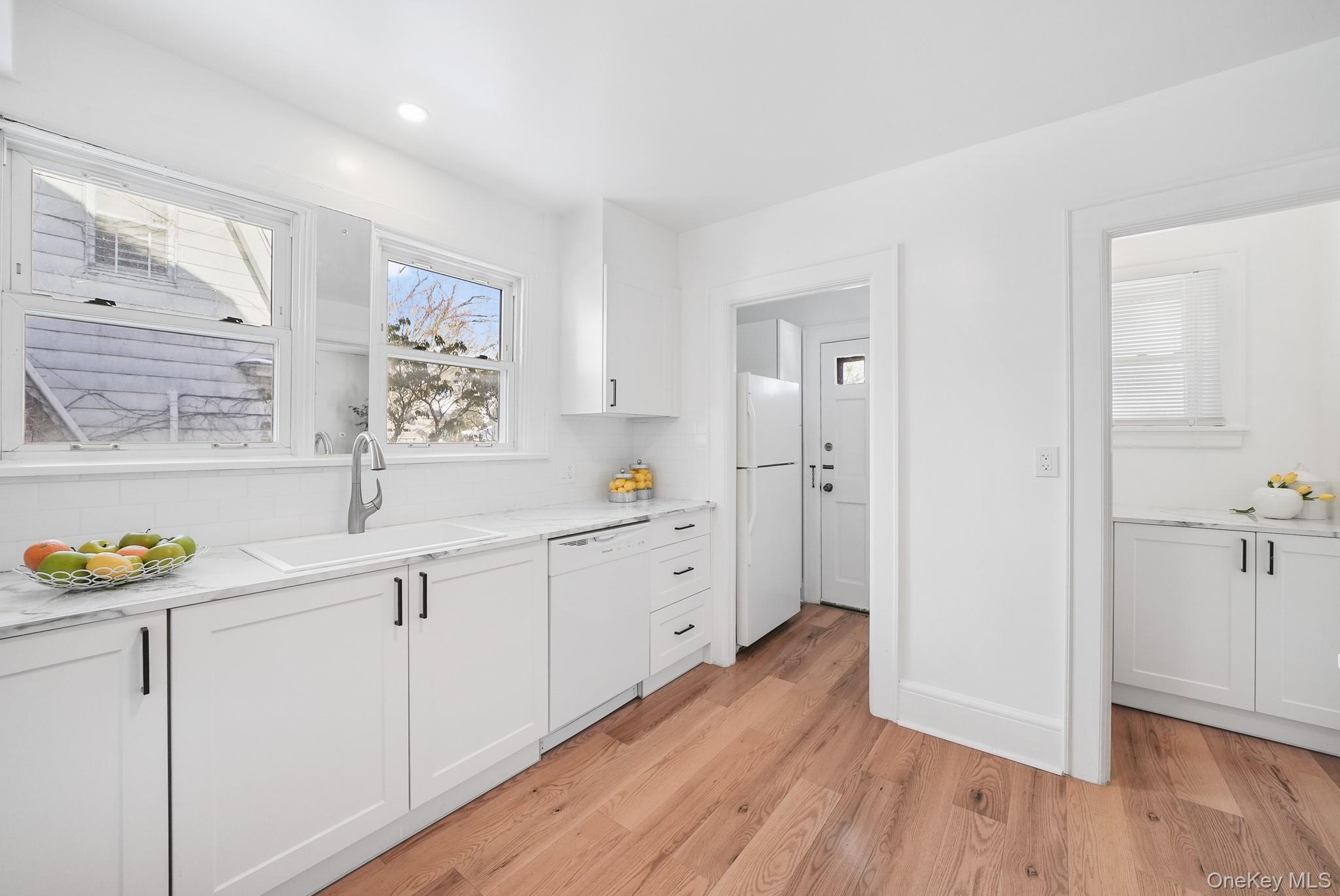 #3 photo, 137 Longview Avenue, White Plains , NY 10605