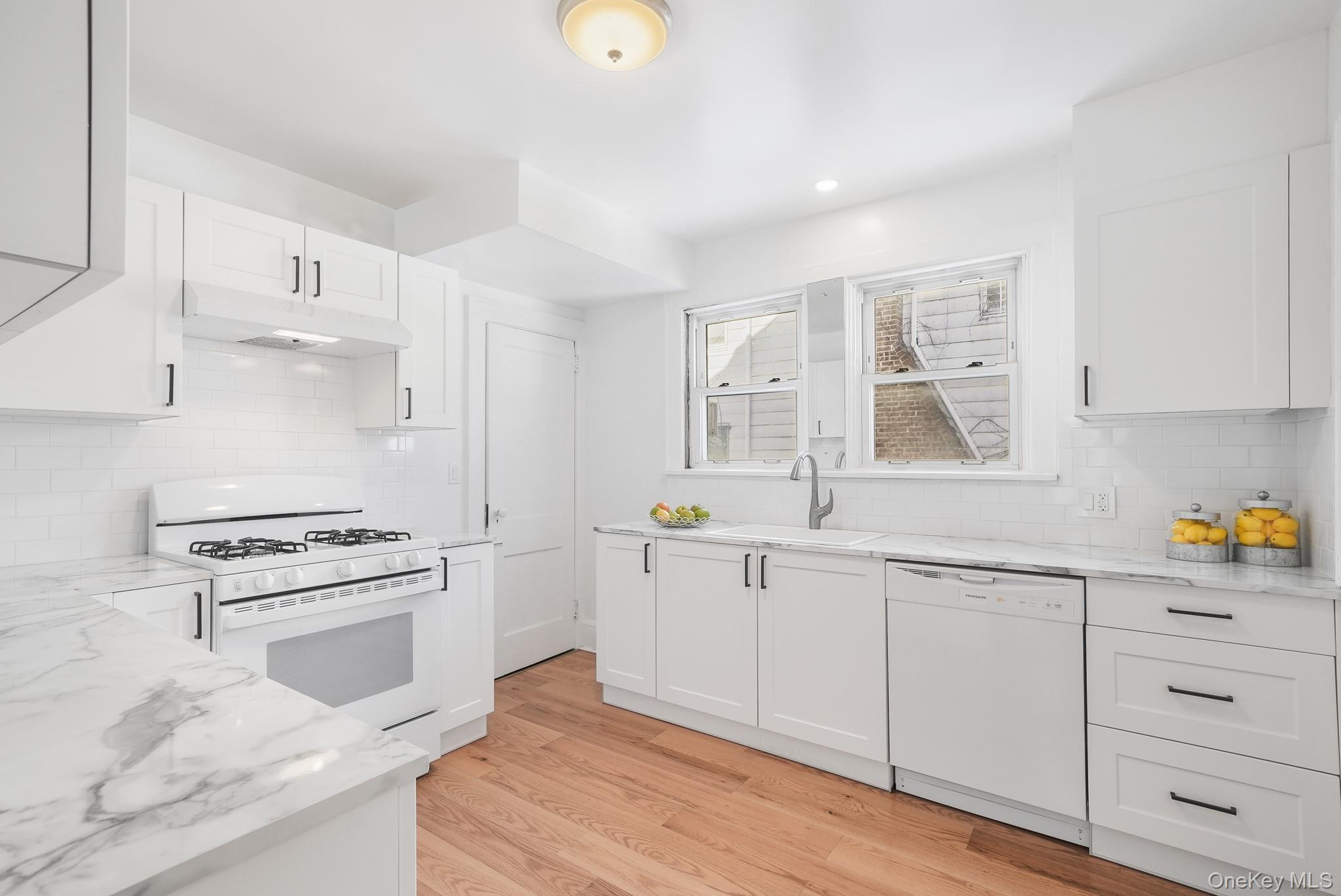 #4 photo, 137 Longview Avenue, White Plains , NY 10605